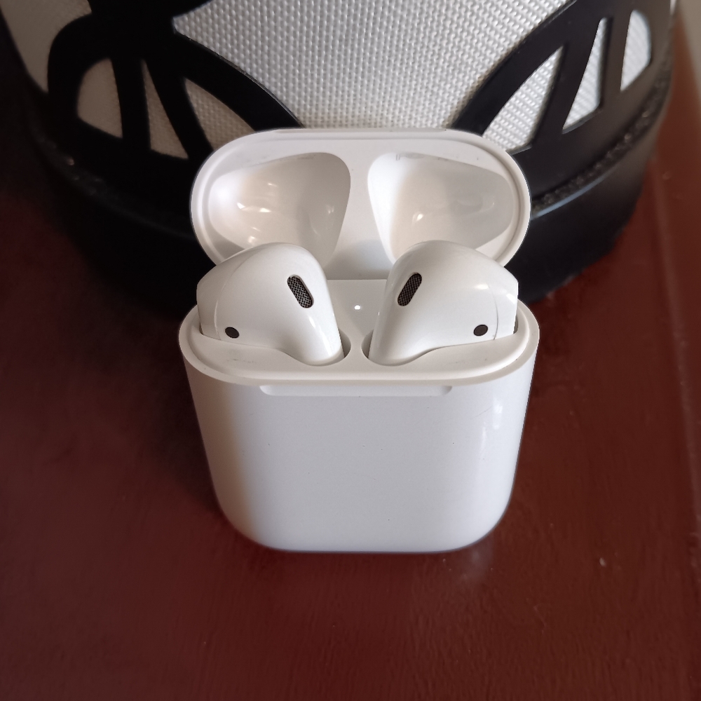 Apple airpods a1602